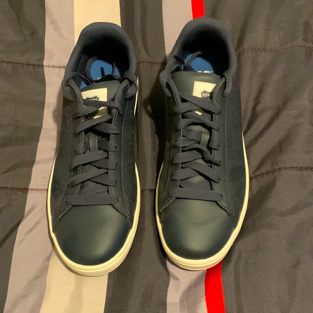 K-Swiss blue